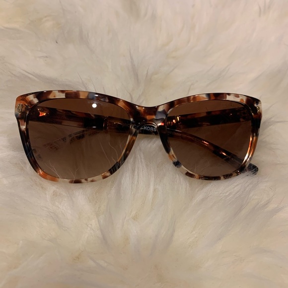 Michael Kors Accessories - Michael Kors tortoise sunglasses